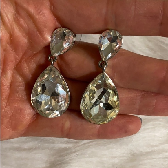Aldo clear crystal teardrop earrings - Picture 3 of 4